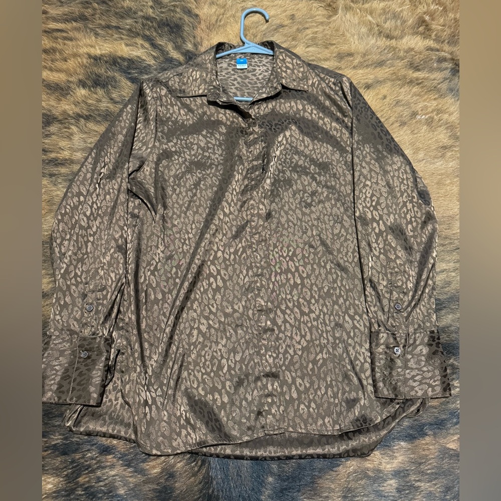 Women’s leopard button up